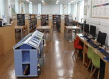 천안시 쌍용도서관 1층  - 어린이자료실2